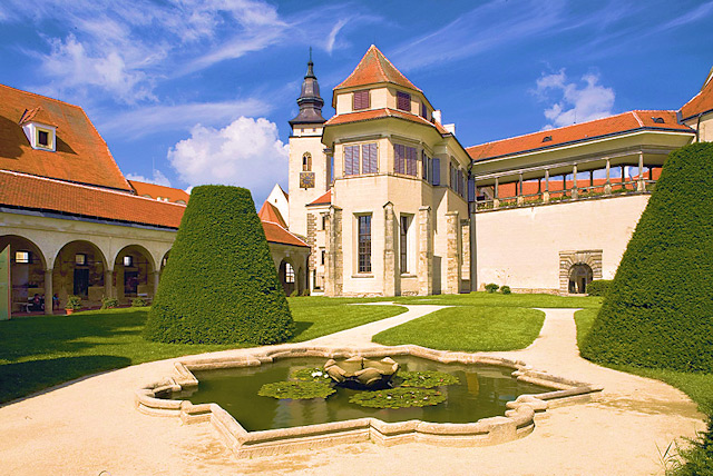 Nádvoří zámku Telč