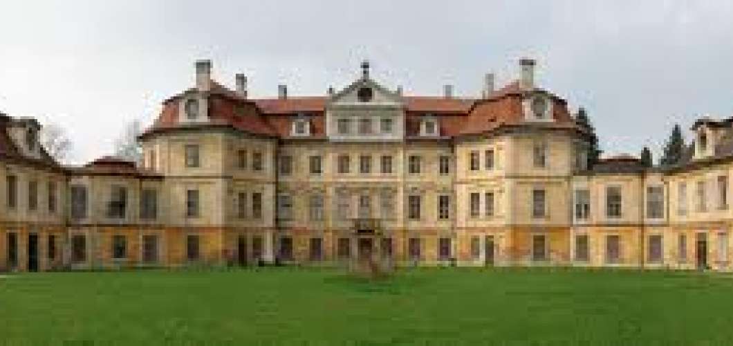 Zámek Hořín