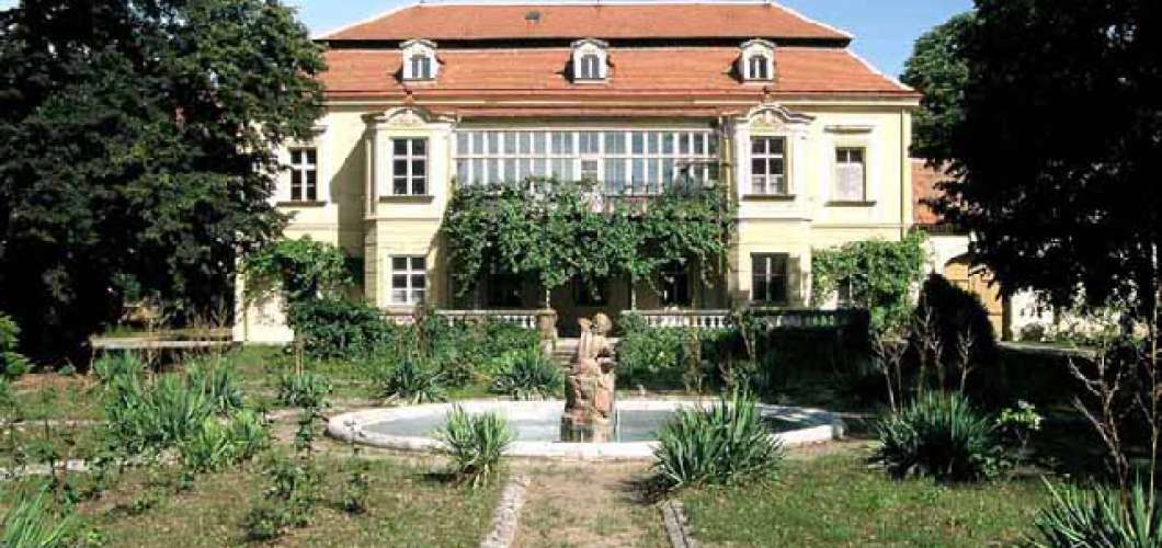 Zámek Lechovice