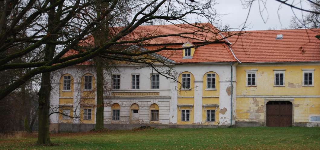 Zámek Tochovice