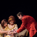 Hraběnka Marica3.png