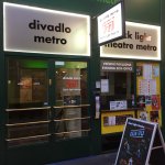 Vchod Divadlo Metro.jpg