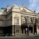 Velké-divadlo-Plzeň.jpg