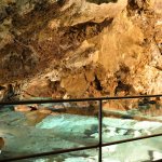 bozkovske-dolomitove-jeskyne-narodni-prirodni-pamatka-4.jpg