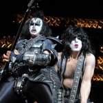 kiss8.jpg