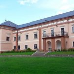 zamek-cakovice-2.jpg