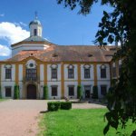 zamek-choltice-1.jpg