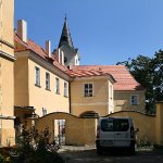 zamek-dolni-pocernice-4.jpg