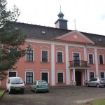 zamek-dubova-1.jpg