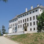zamek-usov-3.jpg