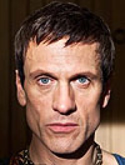 Simon Merrells