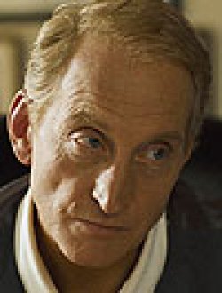 Charles Dance