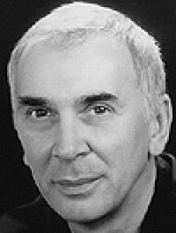 Frank Langella