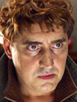 Alfred Molina