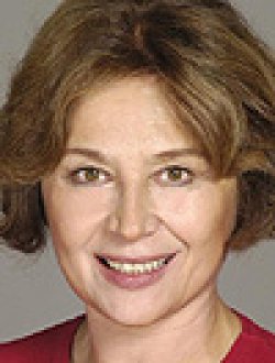 Emília Vášáryová