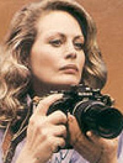 Beverly D'Angelo