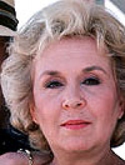Doris Roberts