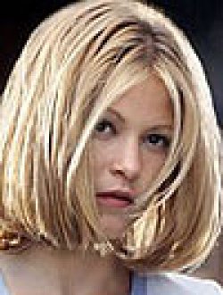 Nicki Aycox