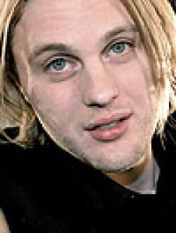 Michael Pitt