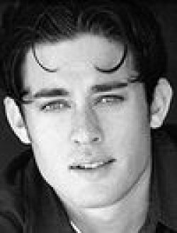 Christopher Pettiet