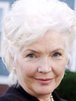 Fionnula Flanagan