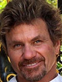 Martin Kove