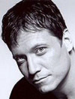 Holt McCallany