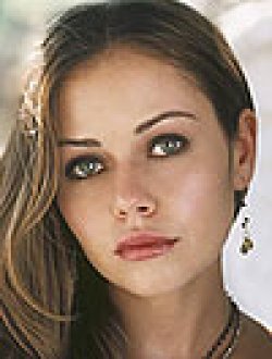 Alexis Dziena