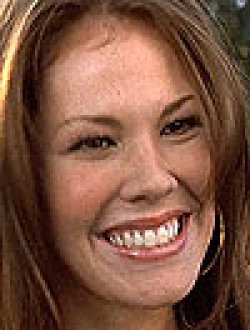 Nikki Cox