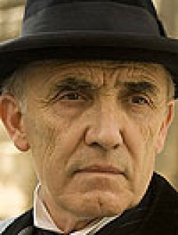 Donald Sumpter