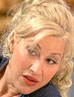 Lisa Ann Walter