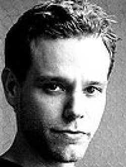 Adam Pascal