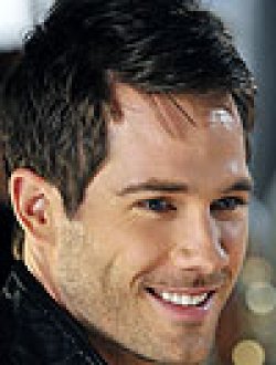 Luke Macfarlane