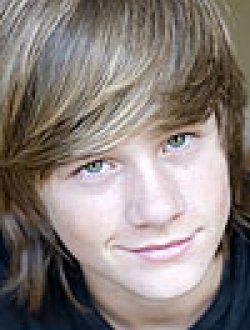 Luke Benward