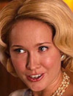 Anna Camp
