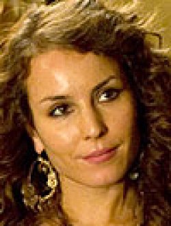 Noomi Rapace
