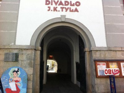 divadlo-j-k-tyla-2-1.jpg