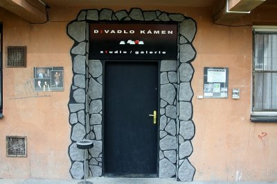divadlo-kamen-2.jpg