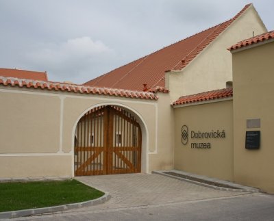 dobrovicka-muzea.jpg