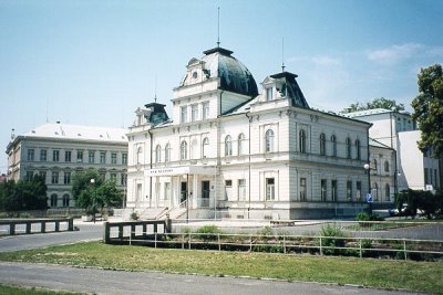 dum-kultury-a-kino-ceska-kamenice-1.jpg