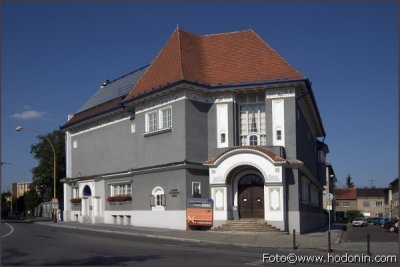 galerie-vytvarneho-umeni-hodonin-1.jpg