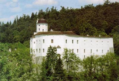 hrad-malenovice-5.jpg