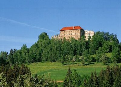 hrad-pecka-5.jpg