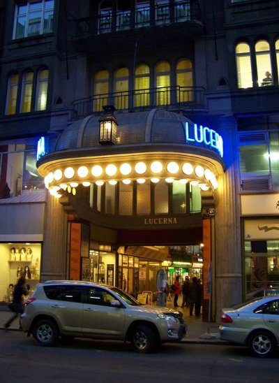 lucerna-velky-sal-1.jpg