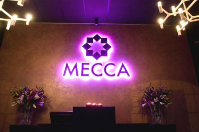 mecca-4.jpg