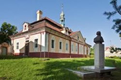 pamatnik-antonina-dvoraka-ve-zlonicich-1.jpg