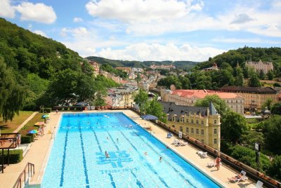 plavecky-bazen-hotelu-thermal-1.jpg