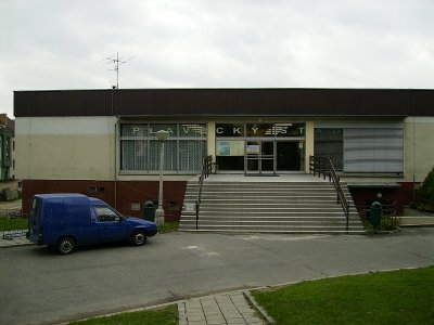 plavecky-stadion-pisek-4.jpg