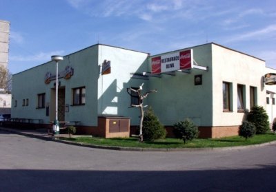 restaurace-oliva-ricany-1.jpg