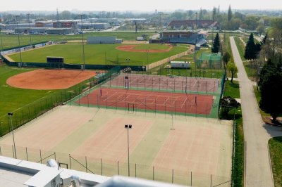 sportovni-areal-hnevkovskeho-1.jpg